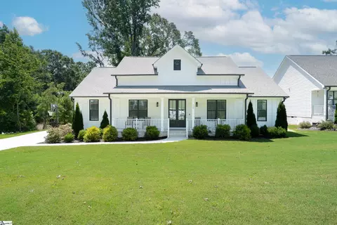 110 Arlen Ave, Simpsonville, SC 29681