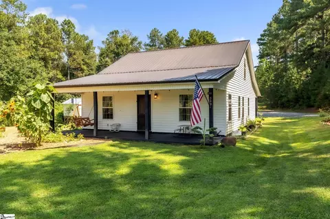 389 Mt Pleasant Rd, Westminster, SC 29693