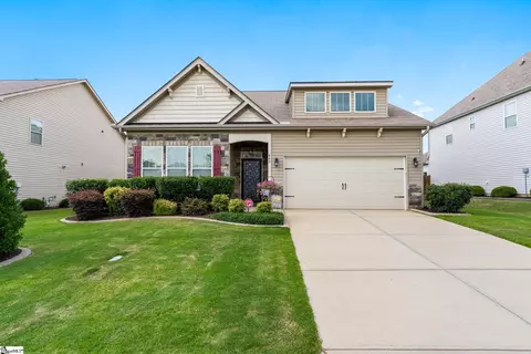 467 Bucklebury Rd, Greer, SC 29651