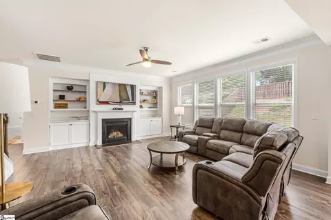 502 Blaize Ct, Greer, SC 29650 photo 9
