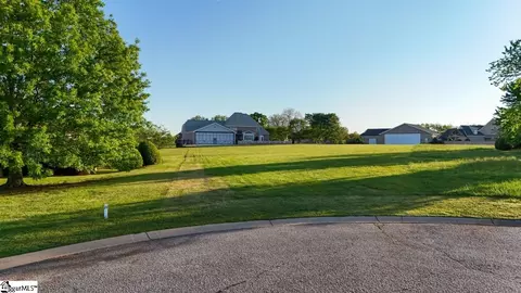 115 Landmark Dr, Greer, SC 29651 photo 12