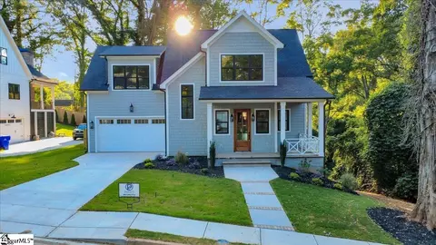 219 W Hillcrest Dr, Greenville, SC 29609