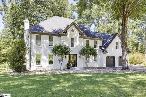 205 Firethorne Dr, Greer, SC 29650 photo 2