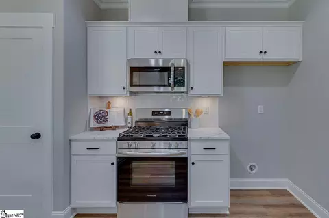 Kitchen - 110 Brown St, Greer, SC 29650 photo 3 of 5