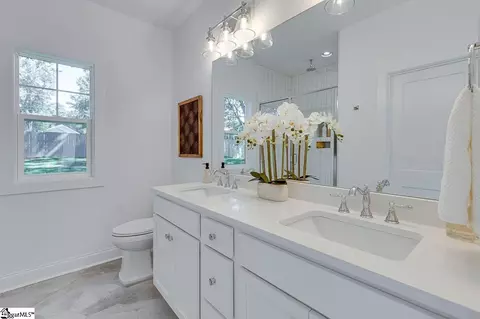 Bath - 110 Brown St, Greer, SC 29650 photo 2 of 2