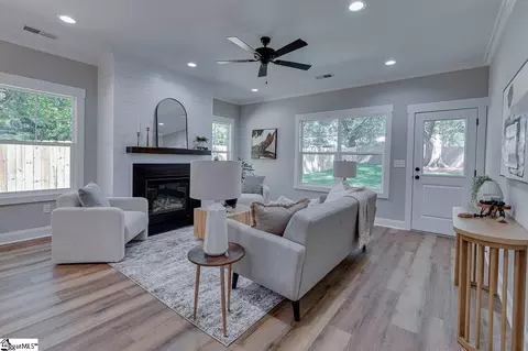 Living - 110 Brown St, Greer, SC 29650 photo 3 of 3