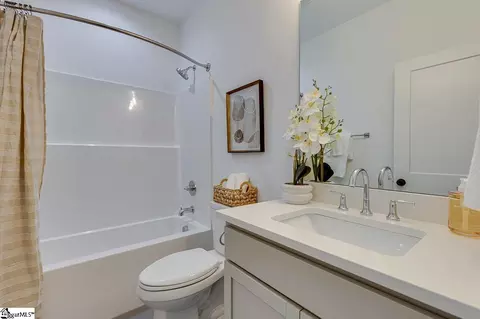 Bath - 110 Brown St, Greer, SC 29650 photo 1 of 2