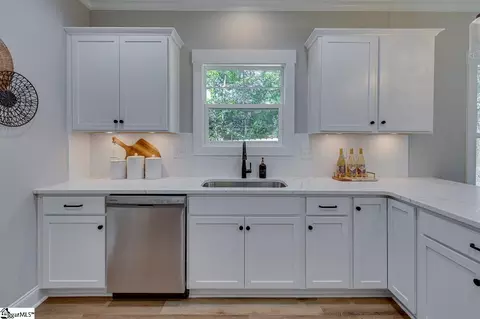 Kitchen - 110 Brown St, Greer, SC 29650 photo 4 of 5