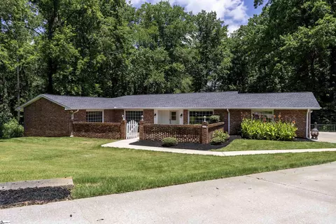 313 Haverhill Cir, Easley, SC 29640