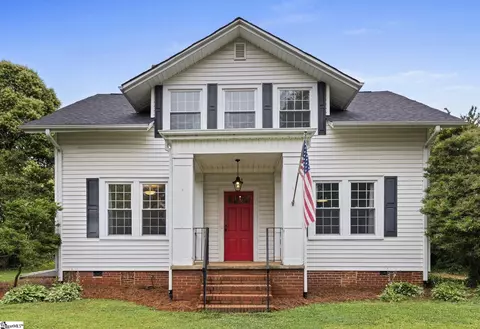 104 Smythe St, Greenville, SC 29611
