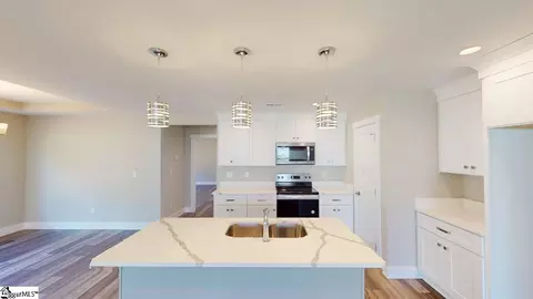 1306 Fairview Rd, Gaffney, SC 29341 photo 4