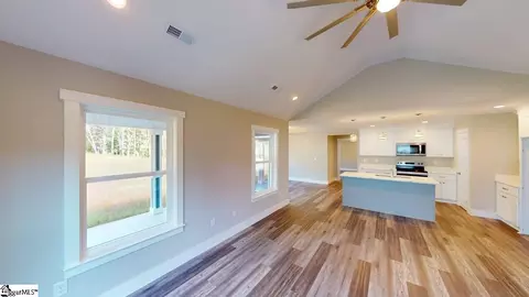 1306 Fairview Rd, Gaffney, SC 29341 photo 11