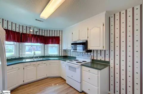 108 Baldwin Pl, Easley, SC 29642 photo 12