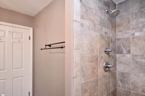 513 Hedgewood Ter, Greer, SC 29650 photo 20
