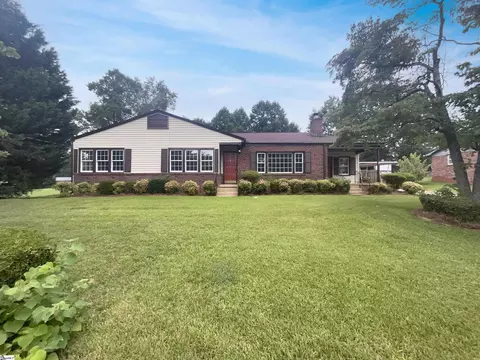 33 Racine Ct, Greenville, SC 29617