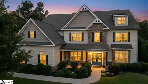 239 Ivy Woods Ct, Fountain Inn, SC 29644