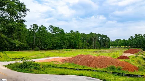 203 Ponders Ray Ln, Greenville, SC 29615