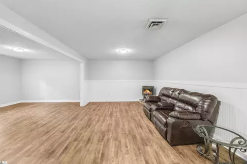Living - 223 E Powers Dr, Easley, SC 29640 photo 4 of 4