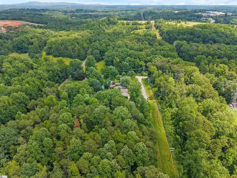 View/Area - 223 E Powers Dr, Easley, SC 29640 photo 4 of 6