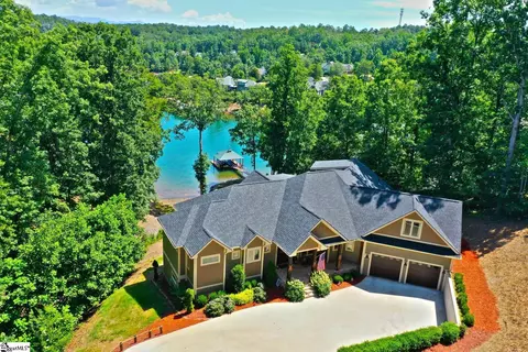 308 Treetops Dr, Seneca, SC 29672