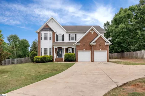 402 Opie Tree Ct, Fountain Inn, SC 29644