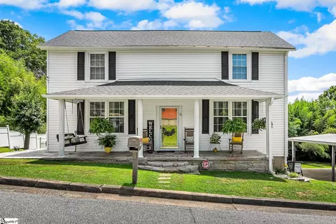 22 Hammett St, Piedmont, SC 29673