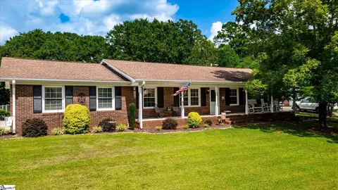 427 Pelzer Hwy, Easley, SC 29642
