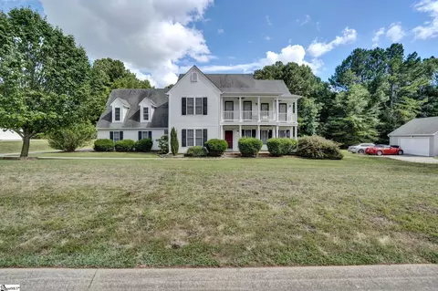 175 Rock Moss Dr, Williamston, SC 29697