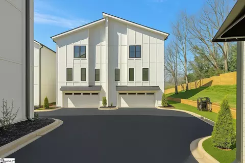 117 Lepak Ln, Greenville, SC 29605