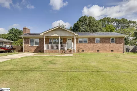 422 Rangeview Cir, Greenville, SC 29617
