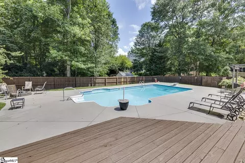 704 E Silverleaf St, Greer, SC 29650 photo 46