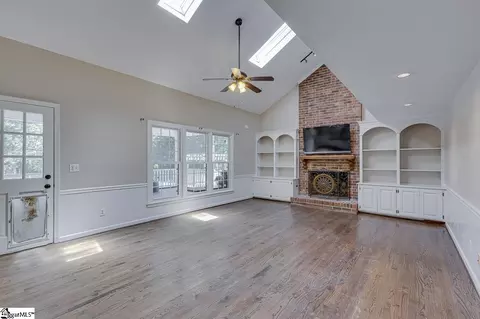 704 E Silverleaf St, Greer, SC 29650 photo 22