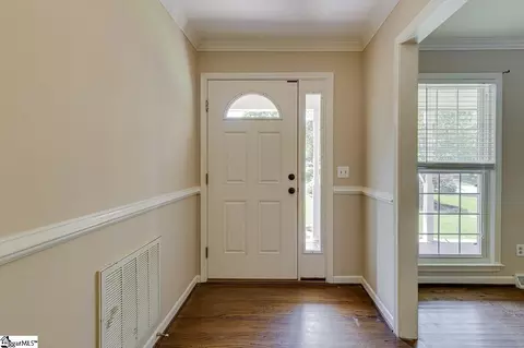 704 E Silverleaf St, Greer, SC 29650 photo 8