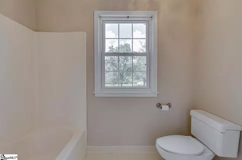 704 E Silverleaf St, Greer, SC 29650 photo 33