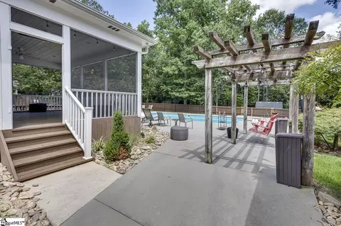 704 E Silverleaf St, Greer, SC 29650 photo 41