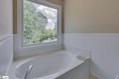 704 E Silverleaf St, Greer, SC 29650 photo 40