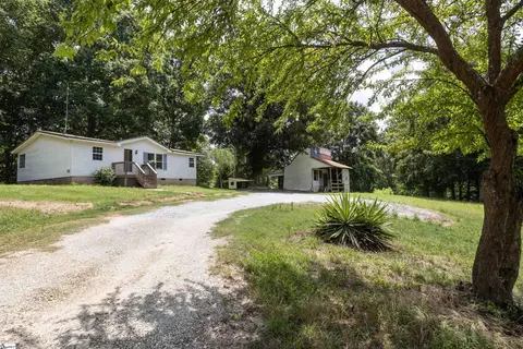 158 Brockeric Rd, Honea Path, SC 29654 photo 6