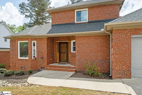 Exterior - 108 Commons Dr, Easley, SC 29642 photo 6 of 8