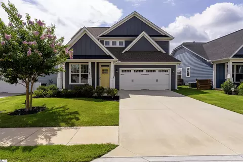 105 Wakelon Dr, Greer, SC 29651 photo 1