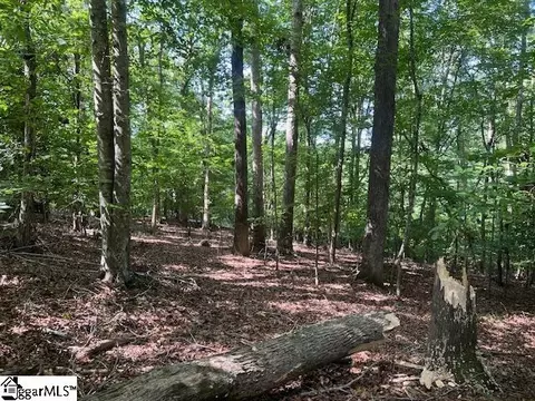 158 Latham Dr, Anderson, SC 29621