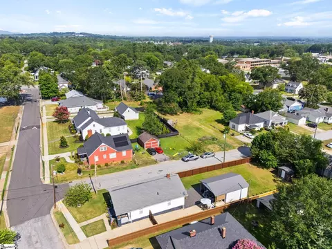 209 E Fairview Ave, Greer, SC 29651 photo 24