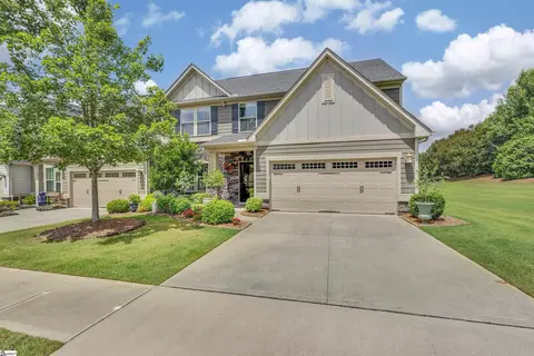111 Vereen Ct, Simpsonville, SC 29681