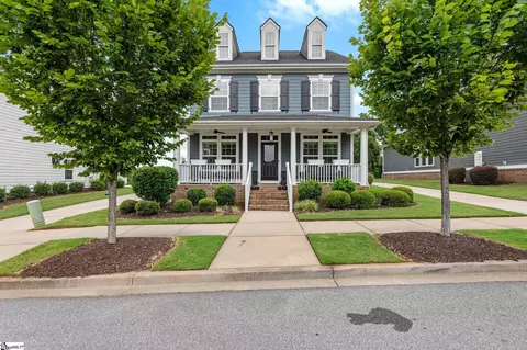 315 Algonquin Trl, Greenville, SC 29607