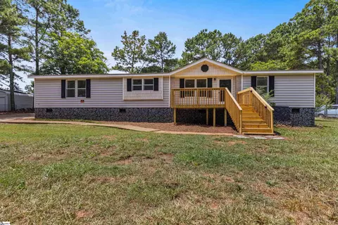 102 De Leon Dr, Anderson, SC 29626