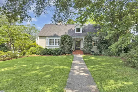 1 Longview Ter, Greenville, SC 29605