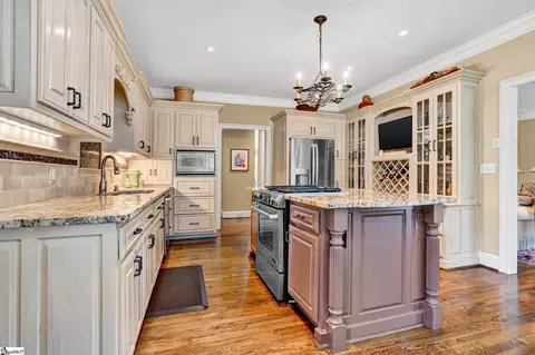 Kitchen - 9 Latour Way, Greer, SC 29650 photo 5 of 5
