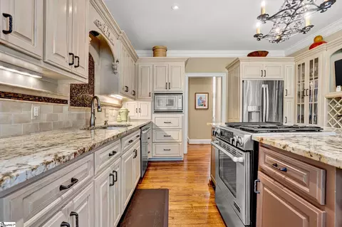 Kitchen - 9 Latour Way, Greer, SC 29650 photo 1 of 5