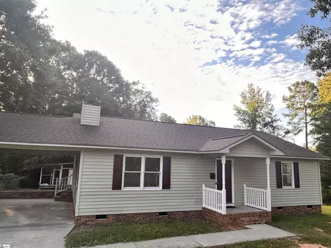 115 Pine Rd, Laurens, SC 29360
