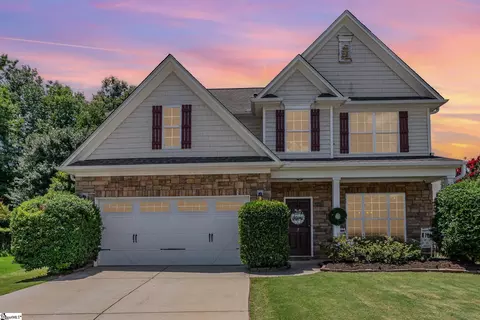 7 Mound Ct, Greer, SC 29650