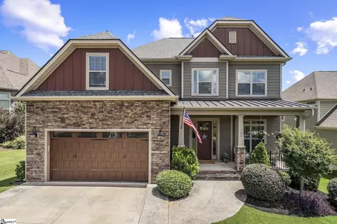 104 Bold Slope Dr, Piedmont, SC 29673